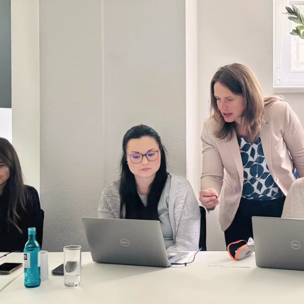 Praxisphase beim KI-Workshop bei ZEISS