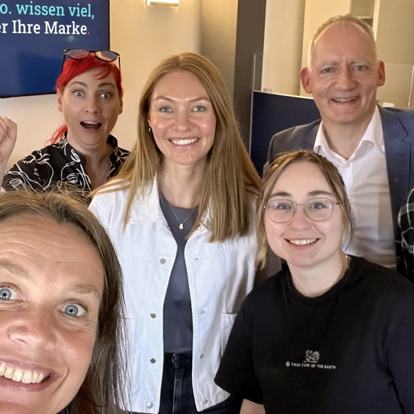 Gruppenbild beim KI-Workshop bei ATBAS 